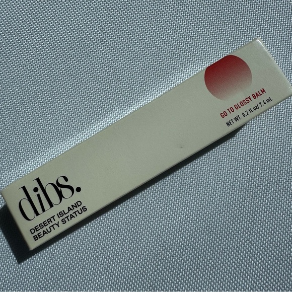 NWT Dibs Go To Glossy Balm Lip Gloss Topper - Strawberry Topper - Picture 2 of 4